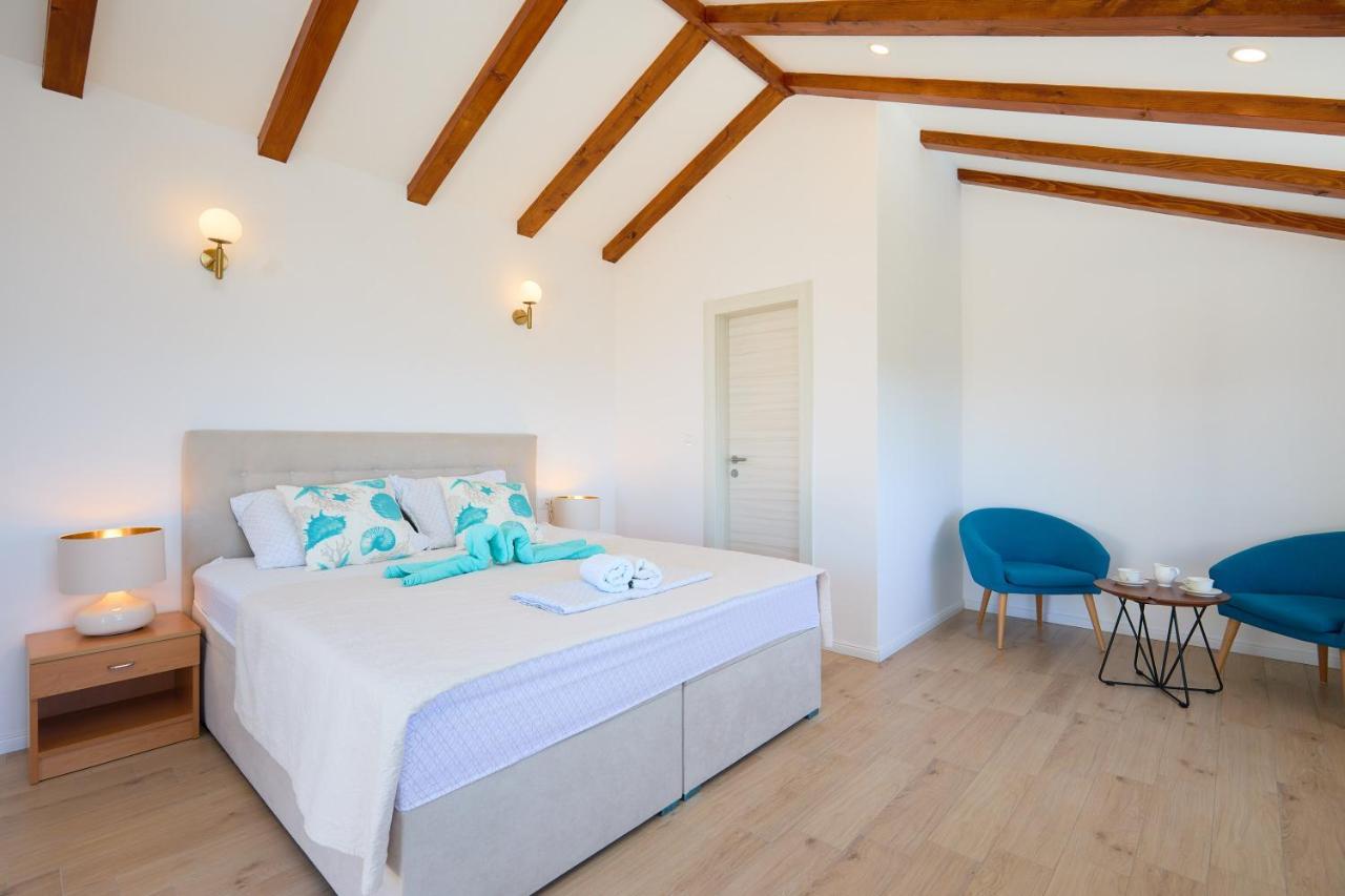 Villa Korta - Spacious House With Pool Babino Polje Extérieur photo